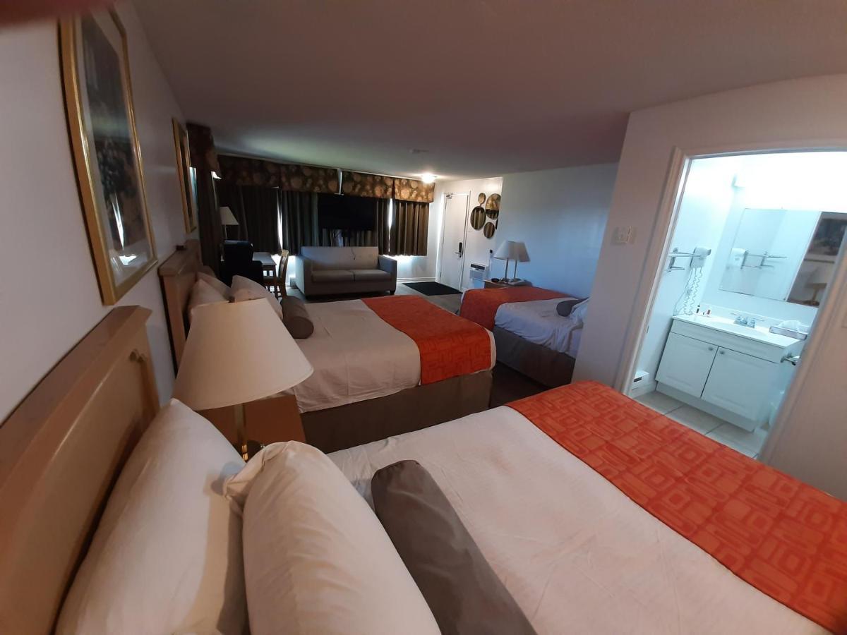 Howard Johnson By Wyndham Woodstock Nb Εξωτερικό φωτογραφία